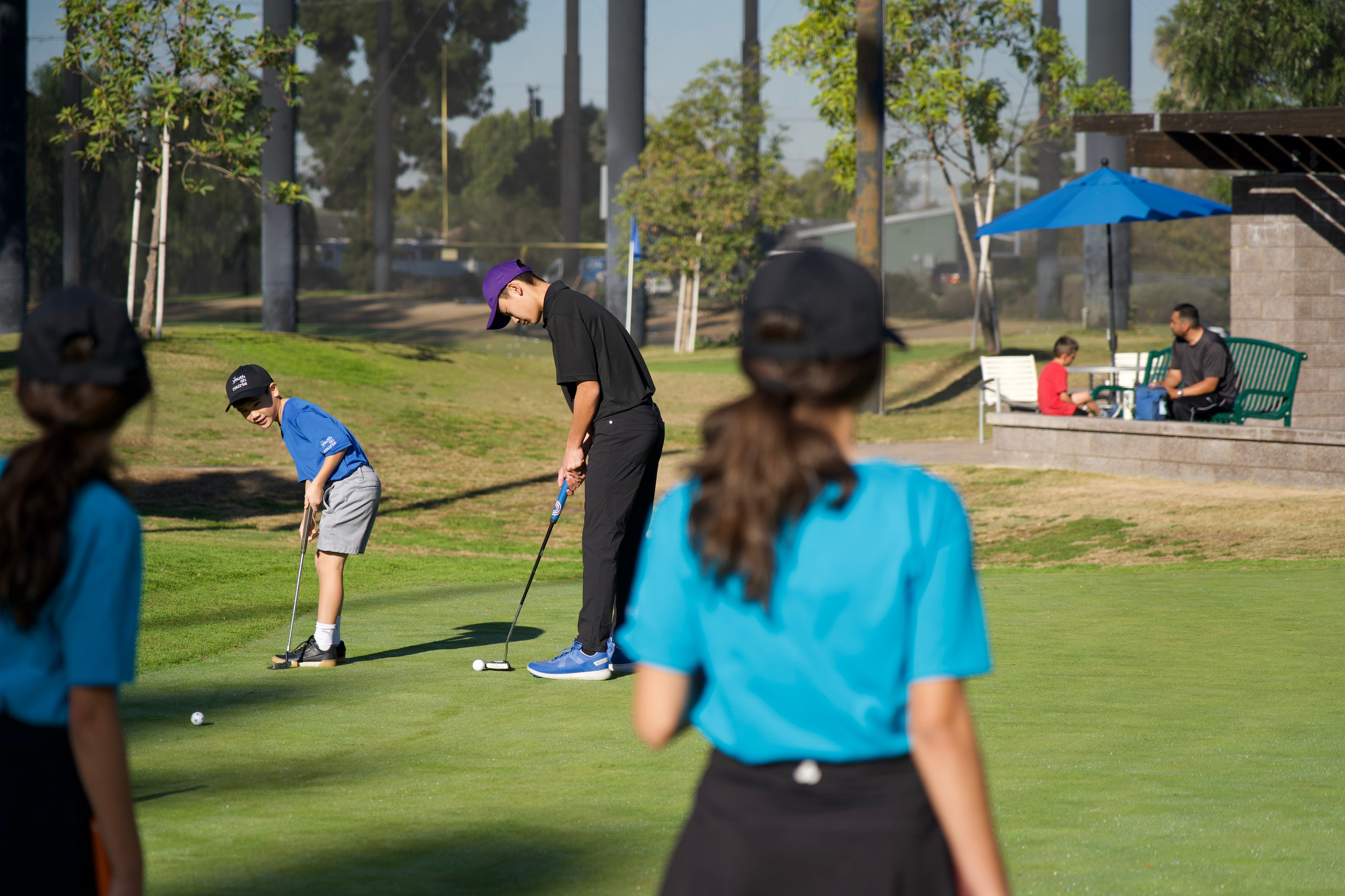 Ditch the Screens for the Greens This Summer